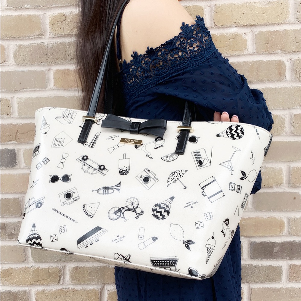 ‼️SALE‼️ 👜💕Kate Spade Tote - Picture 4 of 7